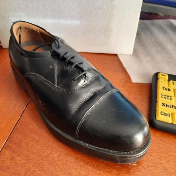 Ambassador Bata Genuine Leather Collection Form Shoe Black Size 9 PreLoved